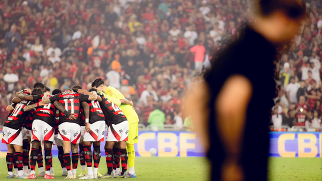 la historia del pincha ante flamengo: imbatible en la plata, pero con un registro negativo