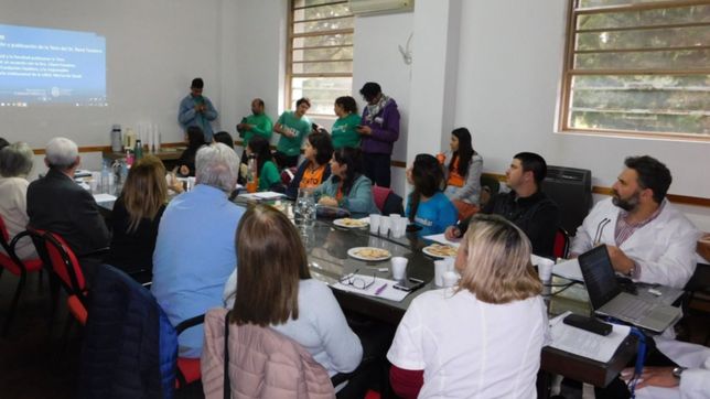 medicina dio un paso mas para disolver la eurhes e incorporar sus carreras