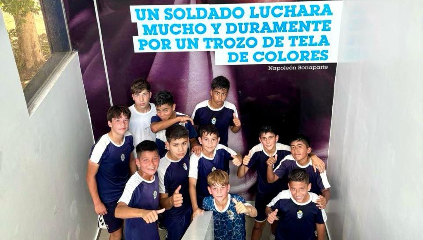 Infantiles Gimnasia entrenamiento Campus 4.jpg