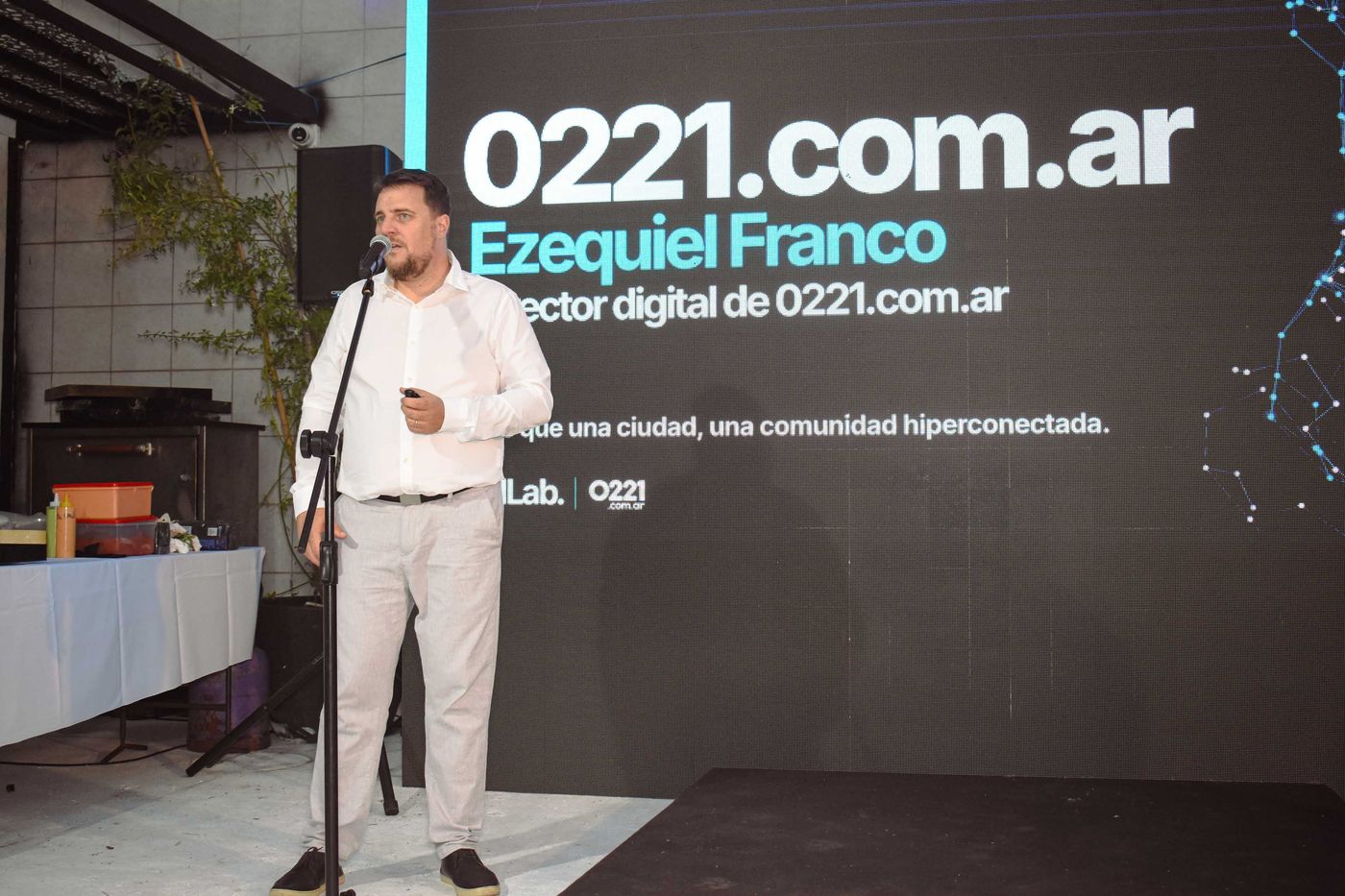Ezequiel Franco, director general de 0221.com.ar, durante el adLab