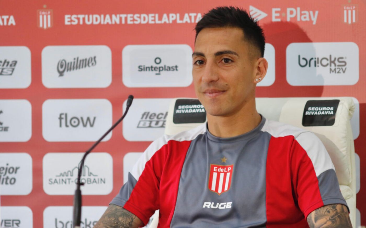 Javier Correa Estudiantes.jpg