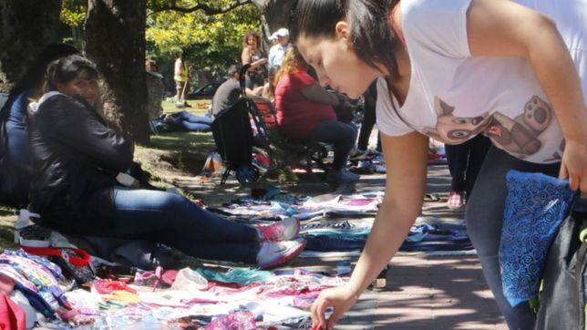 crecio casi un 40% la venta ambulante en la plata y preocupa a los comercios