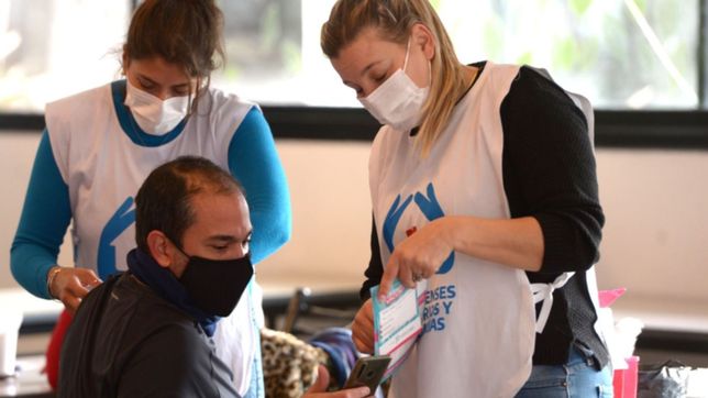 provincia enviara este jueves y viernes los primeros turnos para combinacion de vacunas