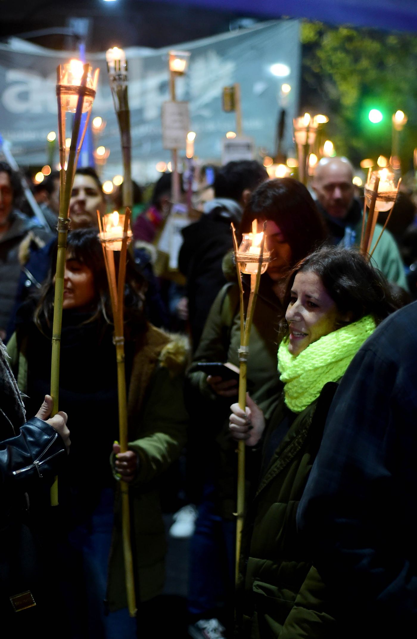 Marcha de antorchas UNLP (17).jpg