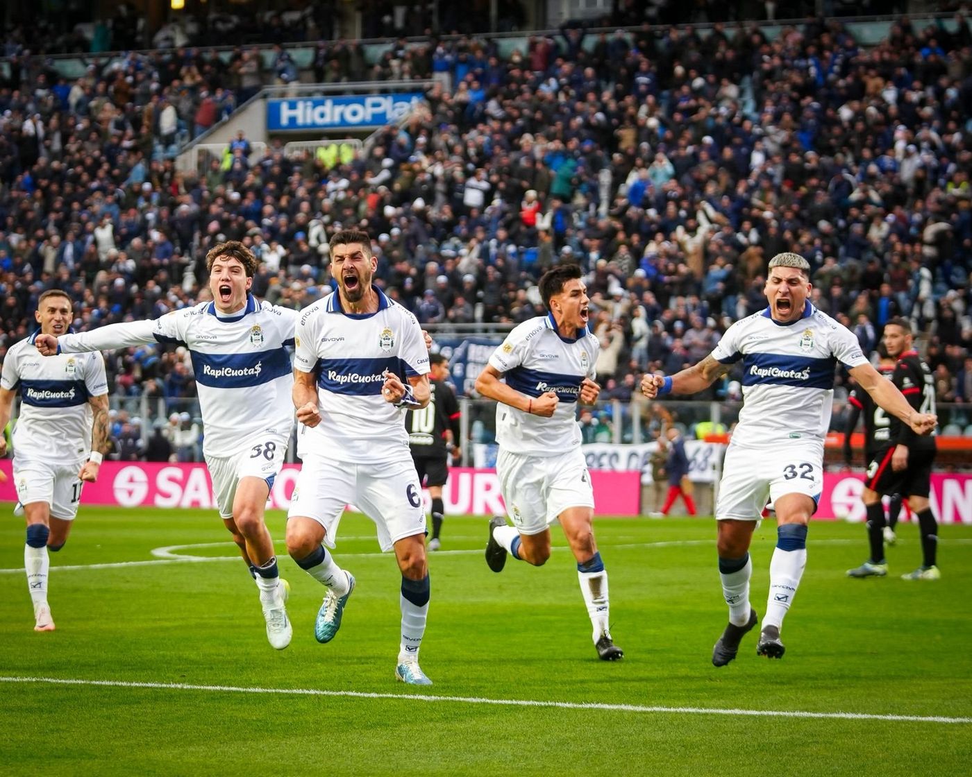 Gimnasia Independiente festejo gol Suso