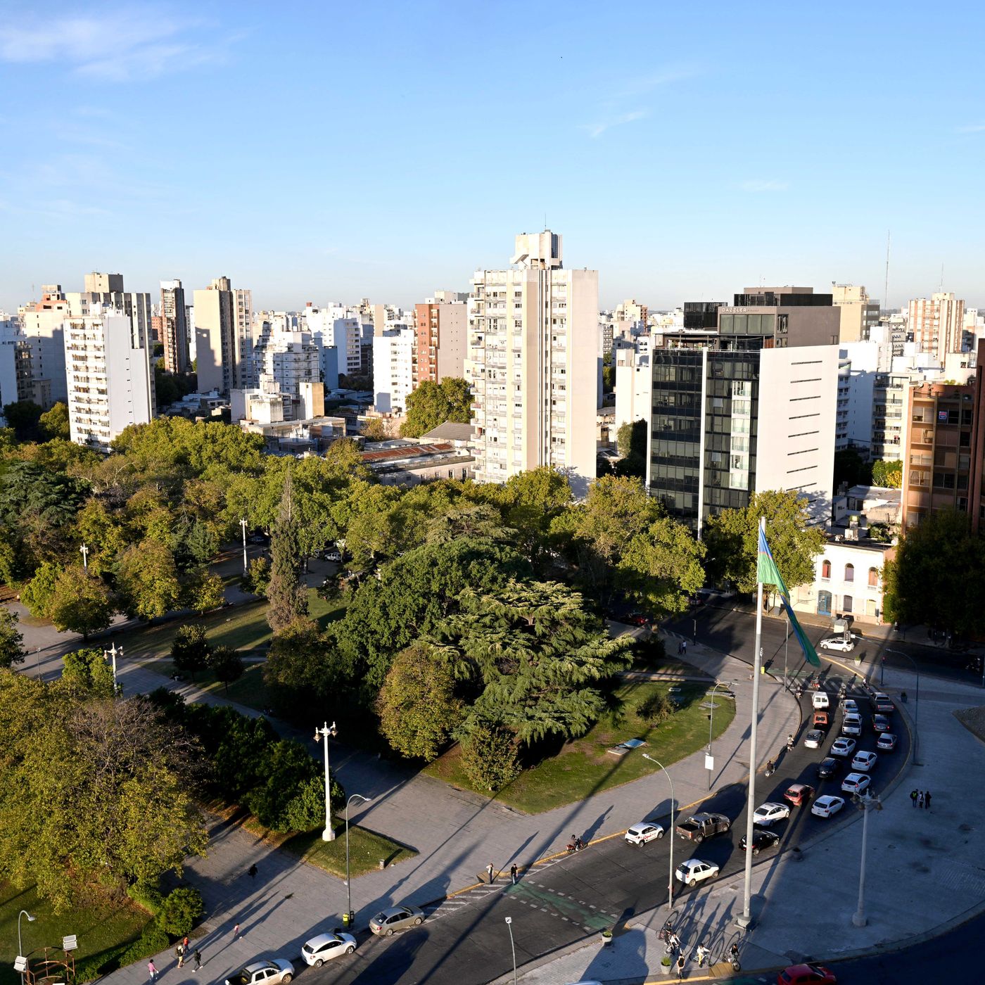 Plaza Moreno (6).JPG