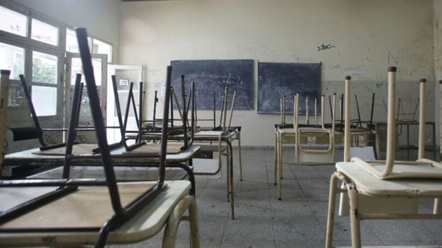 se viene un nuevo paro de 48 horas en las escuelas de la plata y la provincia