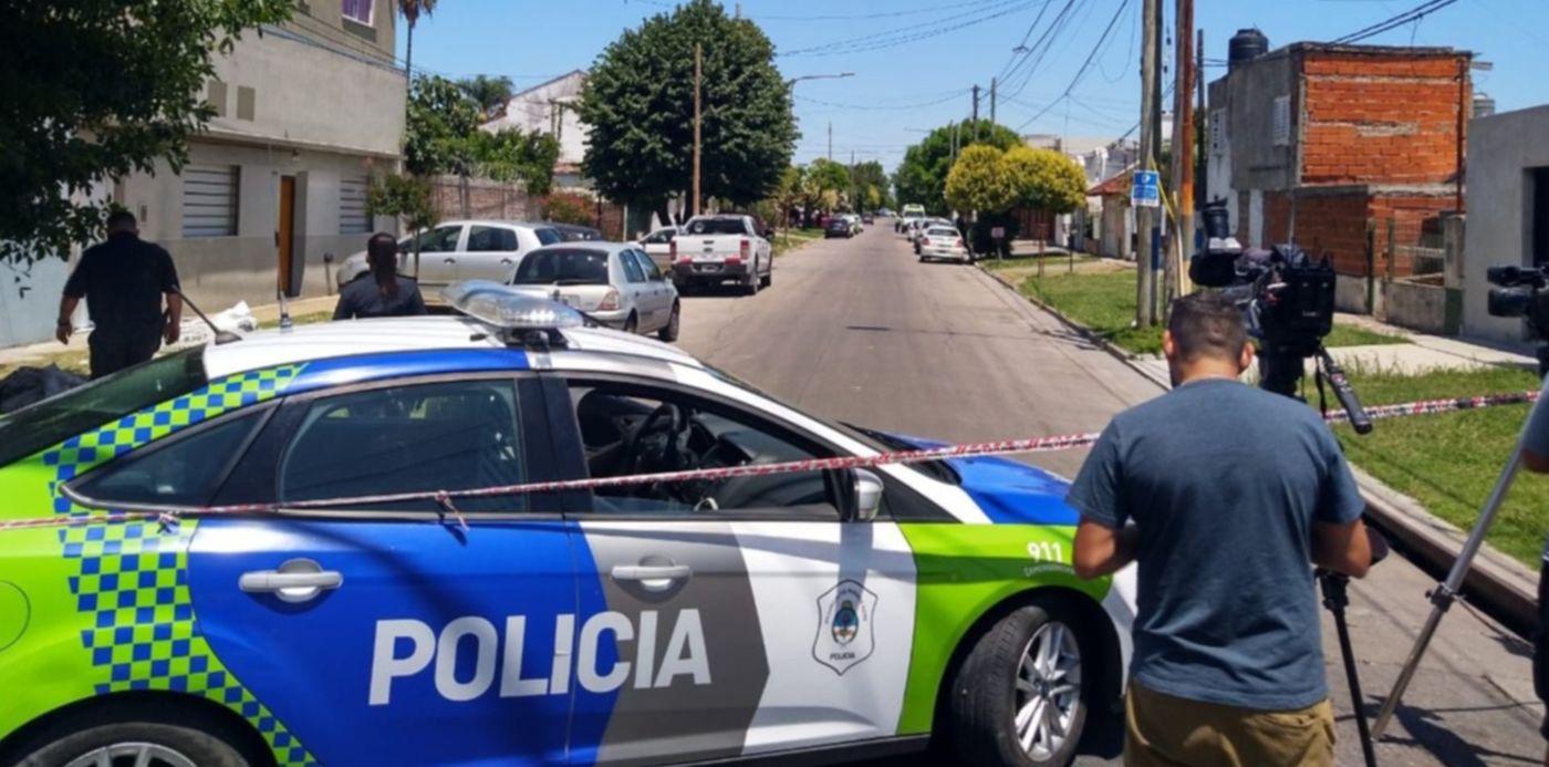 1580415778336.jpeg?width=1267&scaleY=1&rotate=0&scaleX=1&ow=1280&oh=960&x=6&y=326&height=634&&cw=1920&ch=950