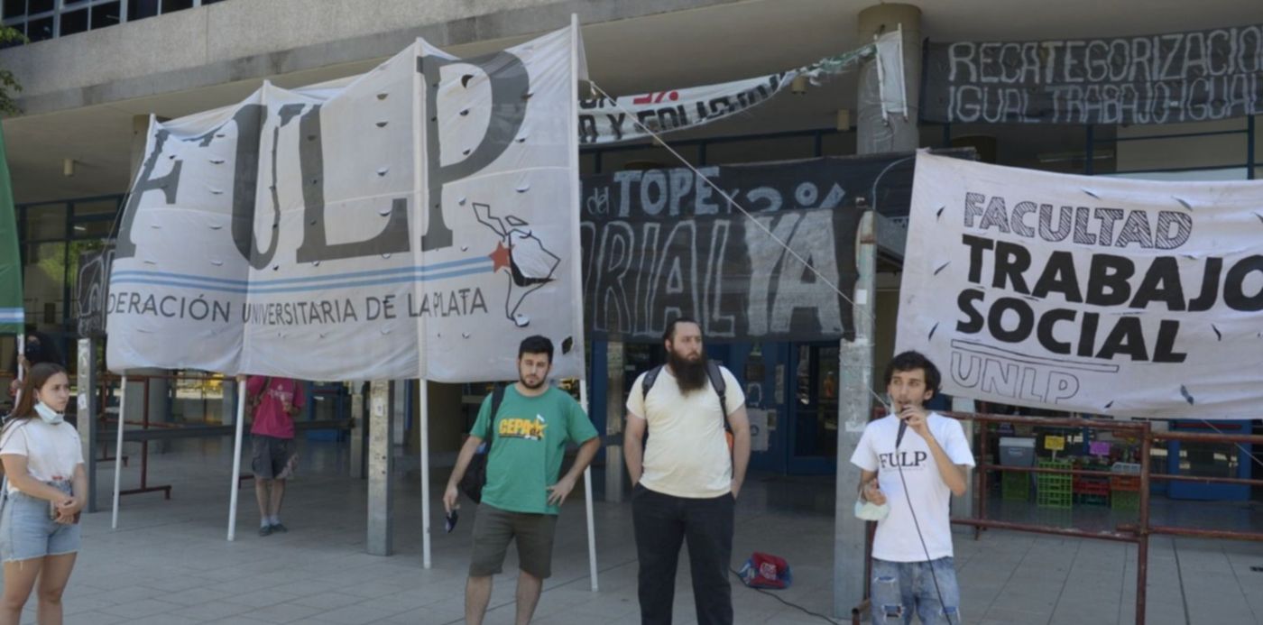 Marcha del la FULP por el boleto estudiantil