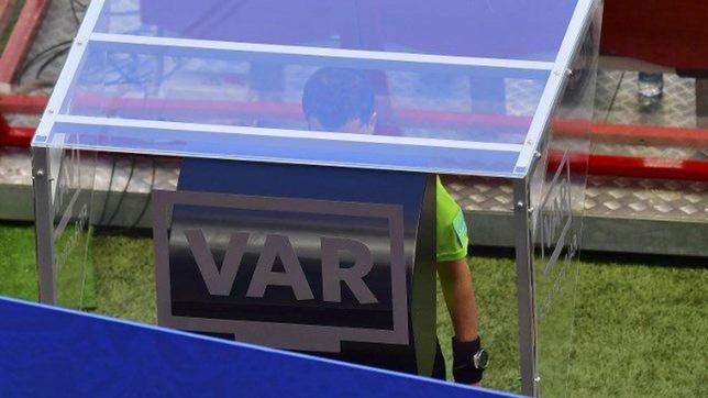 prueban el var en el futbol argentino para estrenarlo oficialmente a principios de 2021