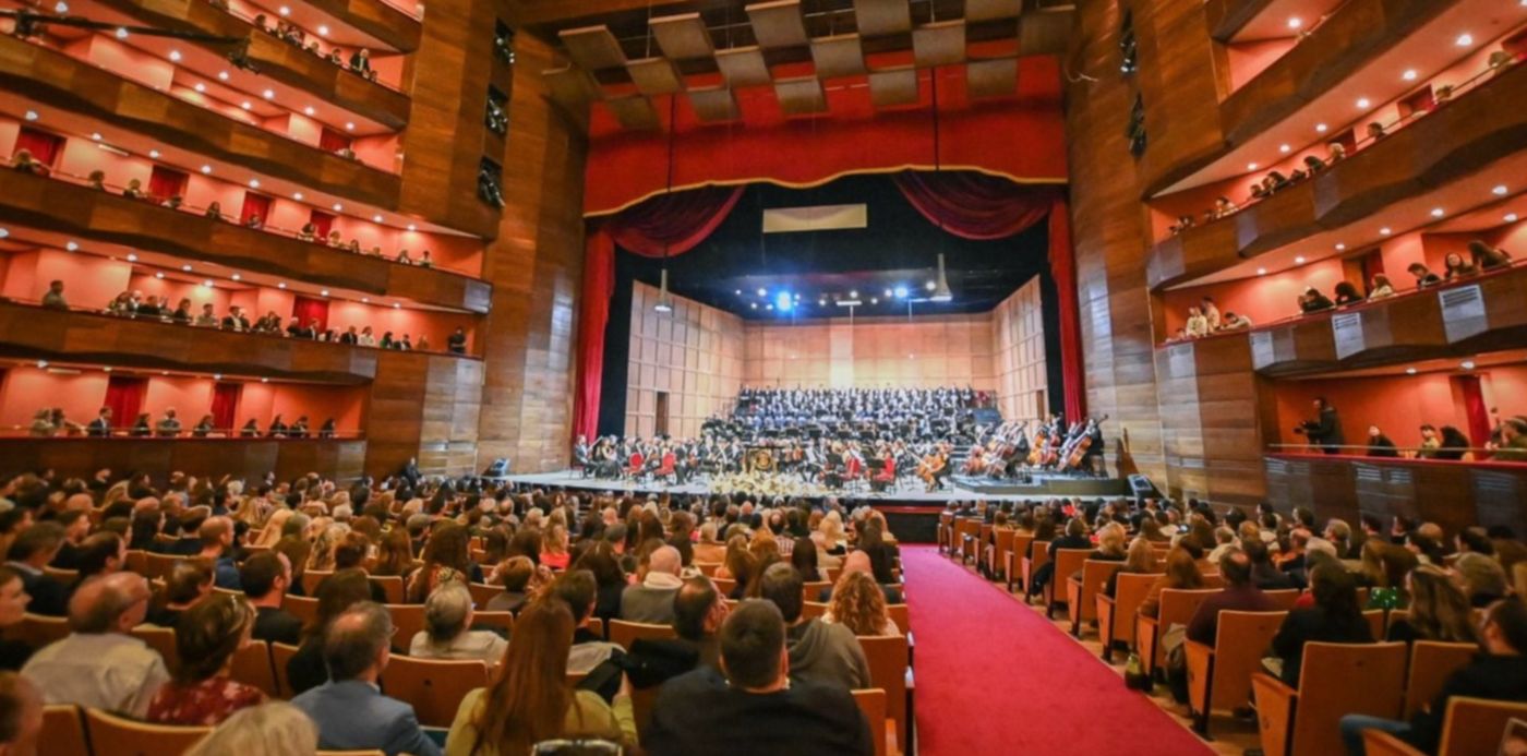 Reapertura Sala Ginastera