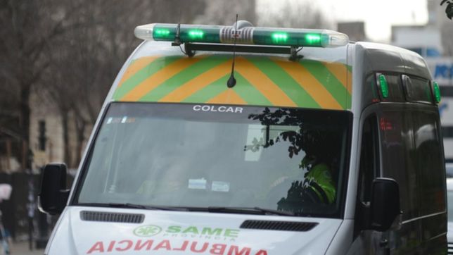 un hombre esta internado en grave estado tras tirotearse con la policia en la plata