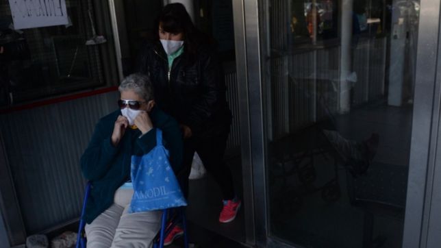 hay mas de 160 mil infectados en la provincia y la ocupacion de las terapias roza el 70%