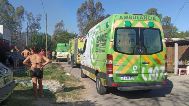 se incendio un campo de la plata y hubo varias casas afectadas