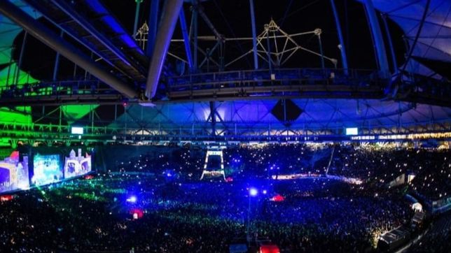 la foto viral del nenito rockero en el segundo show de la renga en la plata