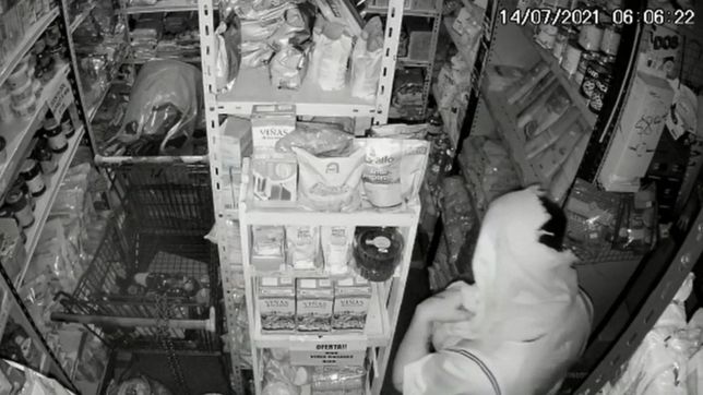 cumplio condena por un abuso en la plata, salio a robar y cayo tras quedar filmado