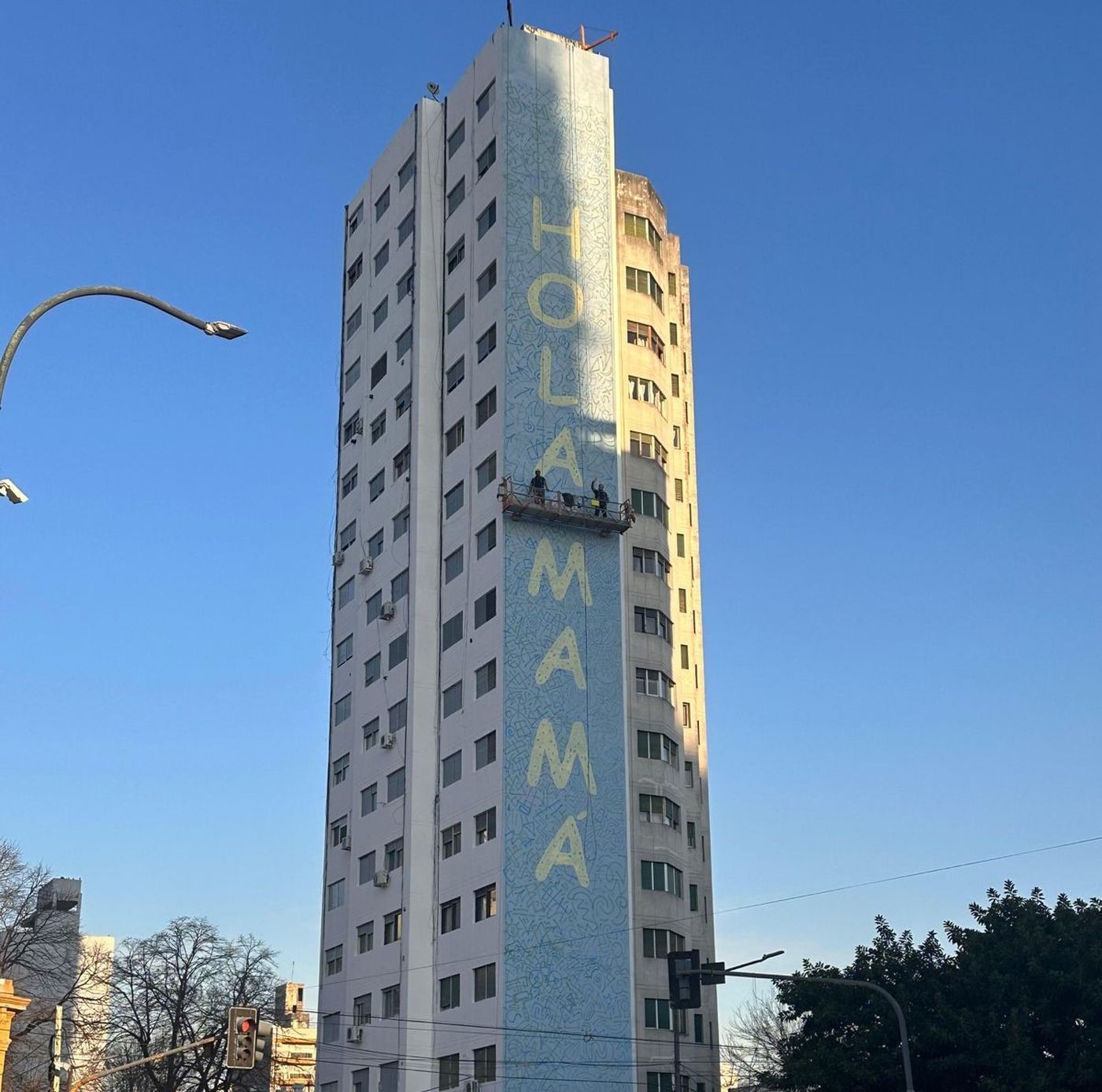 El artista Mart&iacute;n Ron realizar&aacute; en La Plata el mural del papa Francisco en La Plata