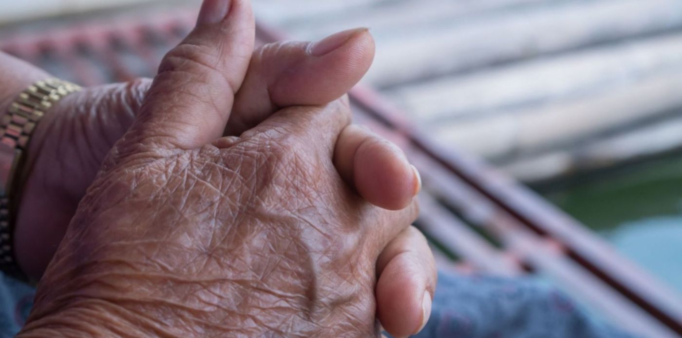 Abuela Jubilada Manos