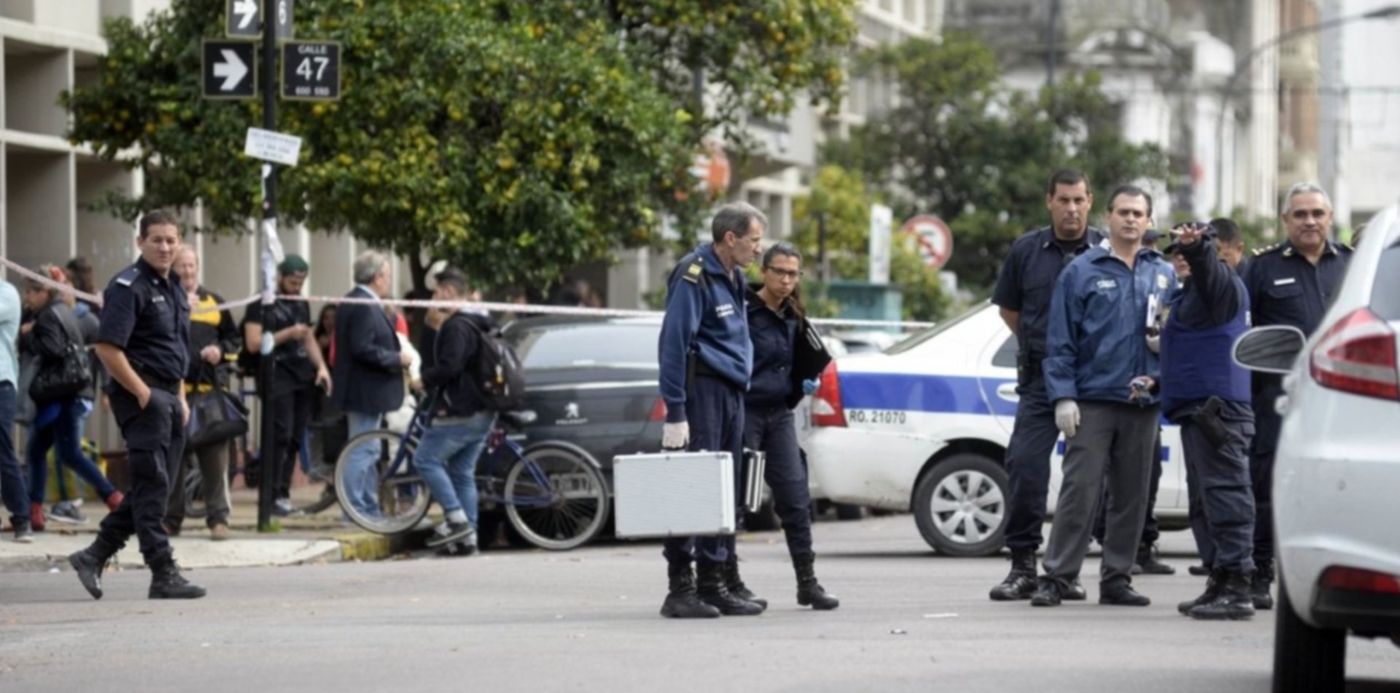 1526505932002.jpg?x=7&y=133&width=1266&height=633&rotate=0&scaleX=1&scaleY=1&ow=1280&oh=805&&cw=1920&ch=950