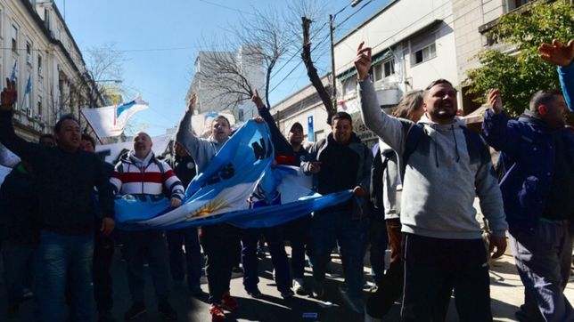 la plata movilizada: marcha de astilleros y protestas por el estado de las escuelas