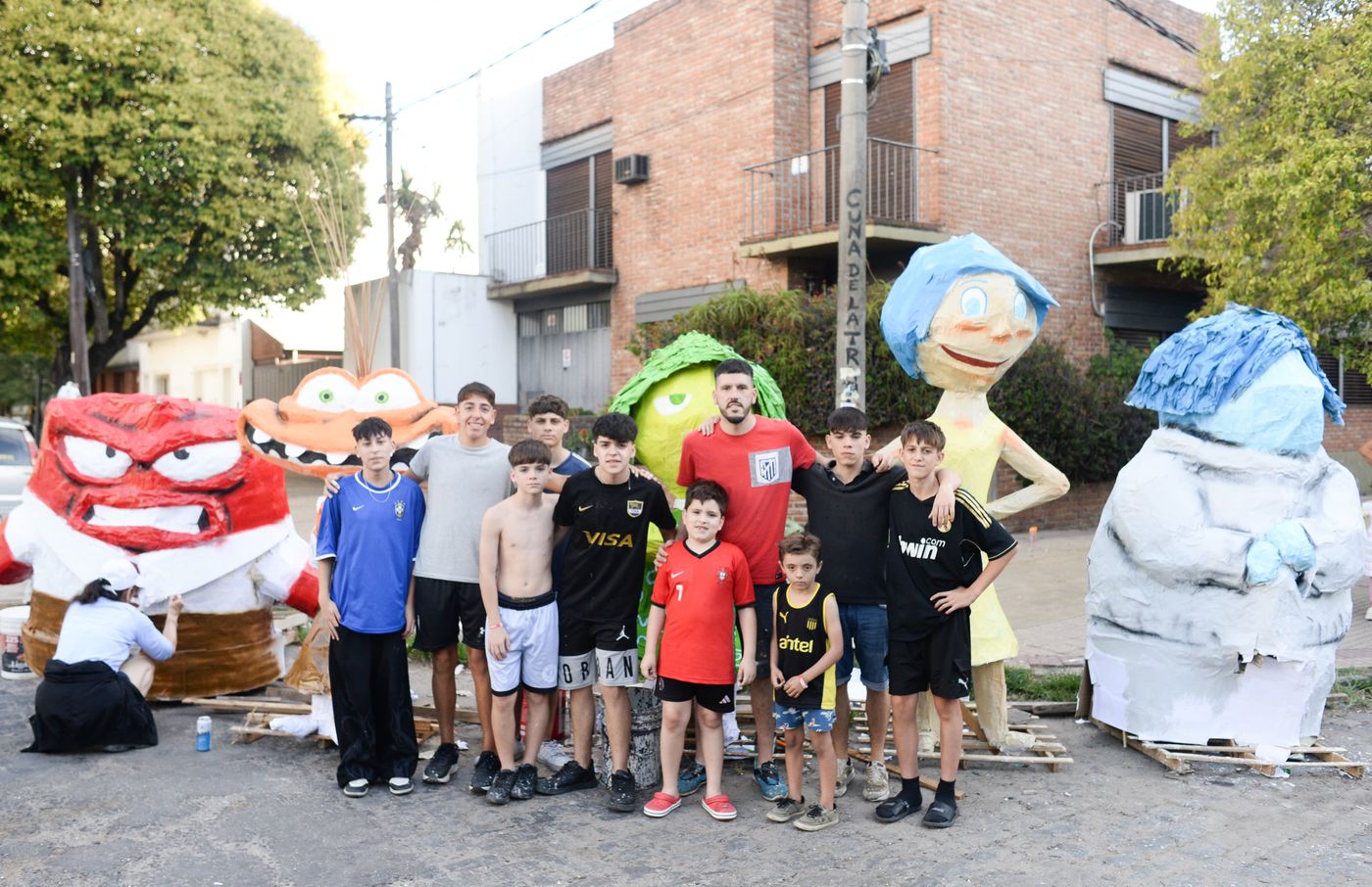 El muñeco Intensamente se quemará en la esquina de 10 y 40, en el Barrio Norte de La Plata