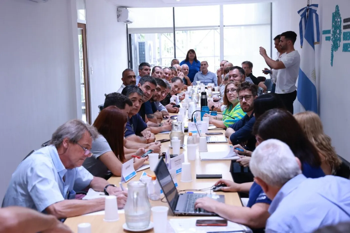 UPCN y FEGEPPBA aprobaron el ofrecimiento salaria de la Provincia y ATE define este viernes si acepta o no para cerrar las paritarias.