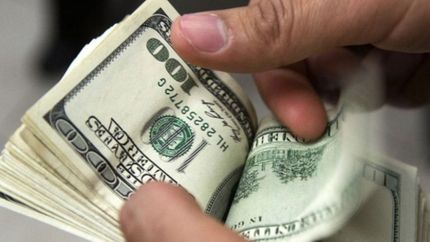 Uno por uno, los nuevos precios del dólar tras las medidas acordadas con el Fondo