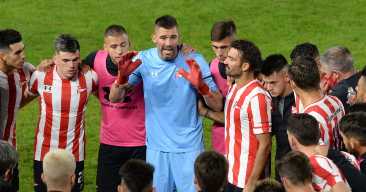 Estudiantes falló en los penales y se despidió de la Copa de la Liga