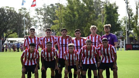 El juvenil de Estudiantes que juega en la Selcción argentina pero que perdió terreno en el club
