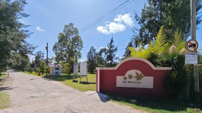 entraron en moto a un conocido barrio cerrado de la plata y cometieron un audaz robo