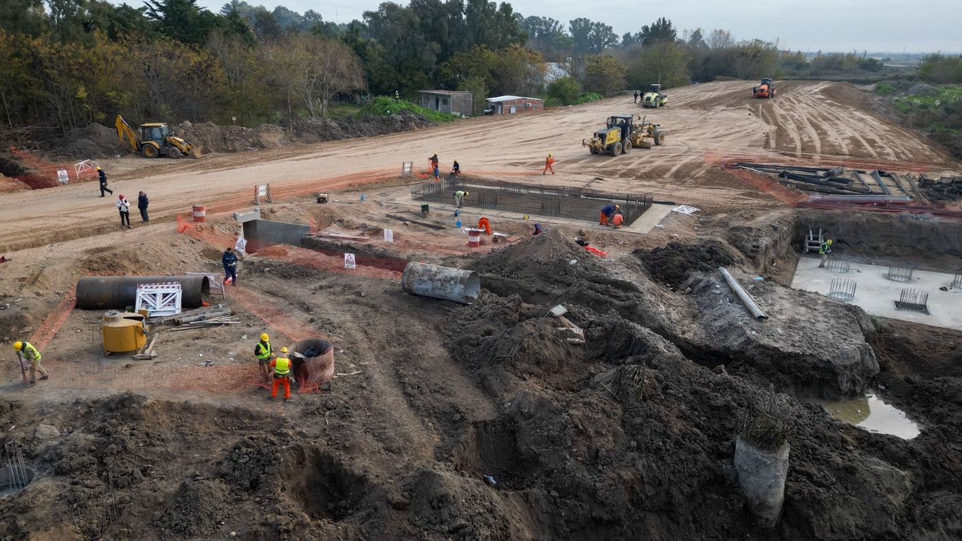 Obras en la Bajada de City Bell (2)