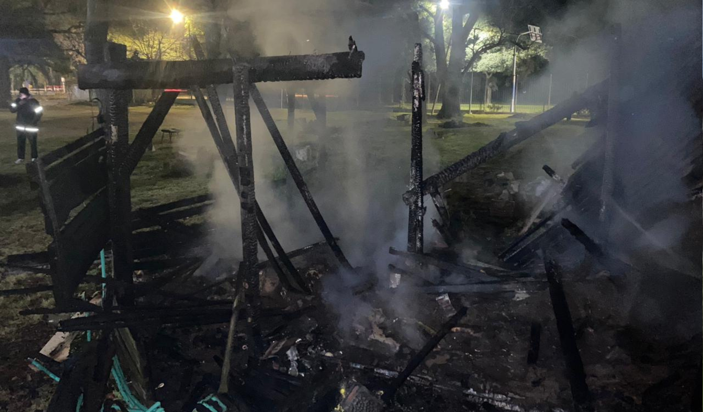 Incendio en la Facultad de Ciencias Naturales.png