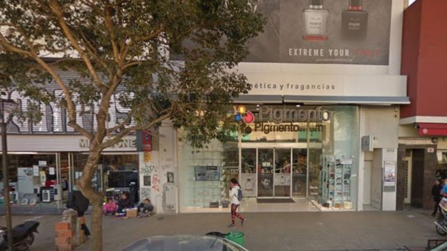 una mechera ataco en una perfumeria pigmento y casi escapa con $3.000 en mercaderia