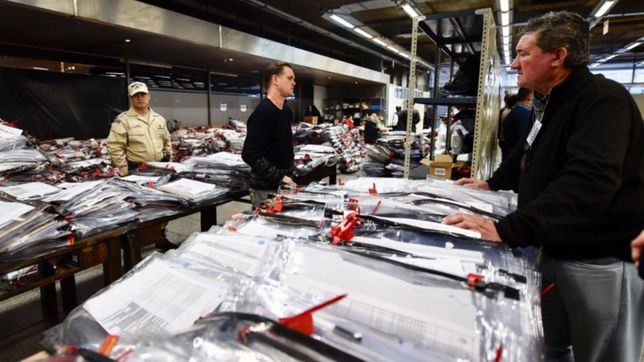 las paso se definen en la plata: arranco en escrutinio final en el teatro argentino