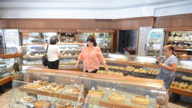 cerro una panaderia centenaria de la plata y ya se extranan sus sanguches de milanesa