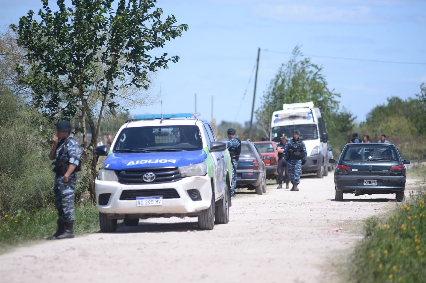 Toma de terrenos Los Hornos.JPG