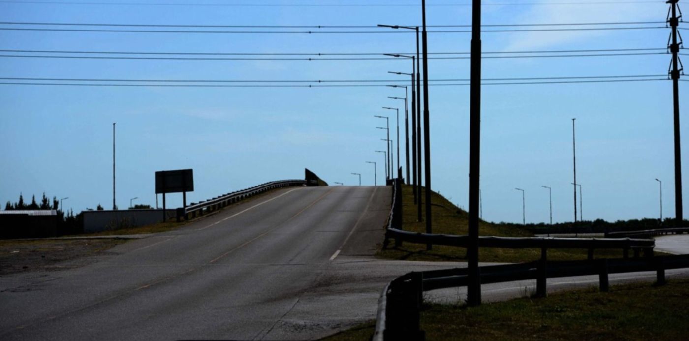 Bajada de la autopista en Villa Elisa