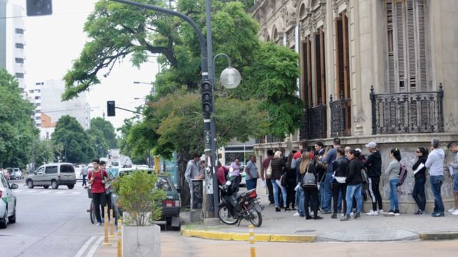 mas de 600 personas ya se postularon para cubrir las 30 vacantes de la municipalidad