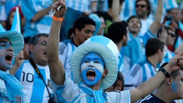 el gobierno habilito el aforo completo para los estadios de futbol