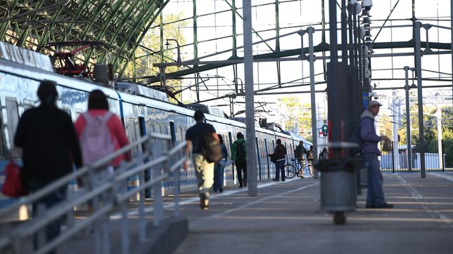 crece la posibilidad de un nuevo paro de trenes que afectaria a los usuarios de la plata