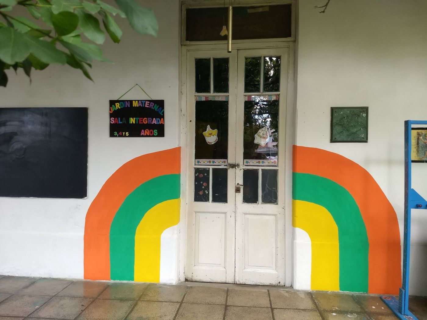 La Casa del Niño podría cerrar si la Municipalidad de La Plata no logra acordar la renovación del alquiler del inmueble donde funciona.