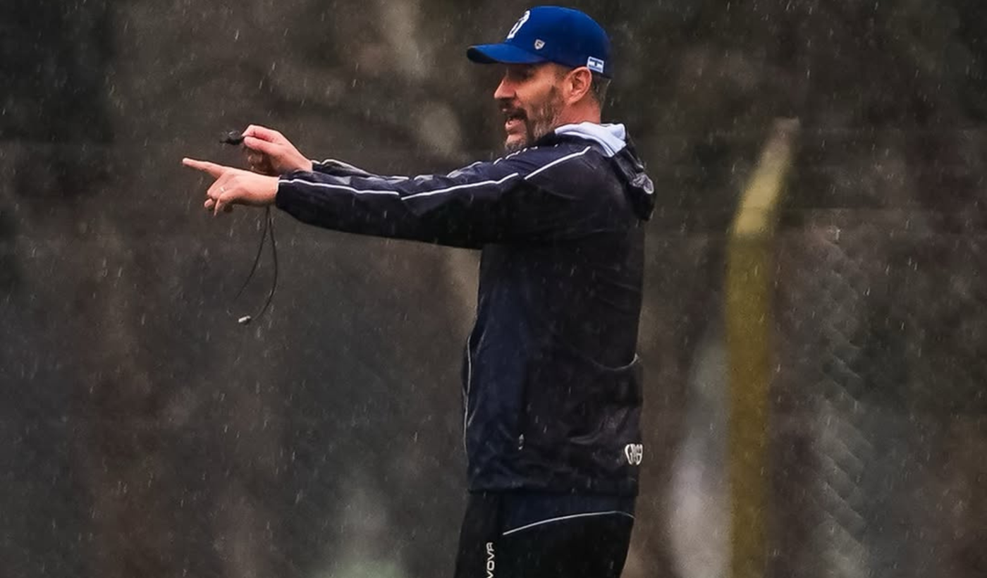 Ariel Pereyra Gimnasia entrenamiento