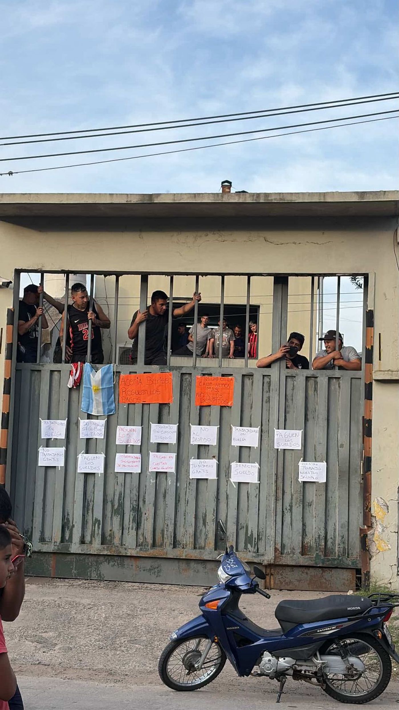 El momento más caliente del conflicto, cuando los trabajadores tomaron la Acerías Berisso