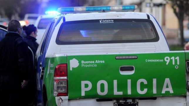 asaltaron a un matrimonio en la plata y no le dejaron ni los televisores