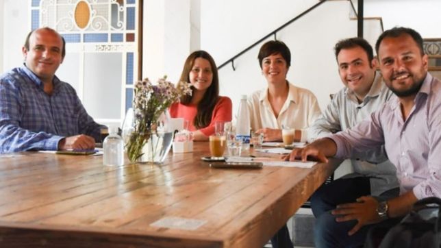 el garrismo paladar negro busca pisar fuerte en el bloque de concejales oficialista