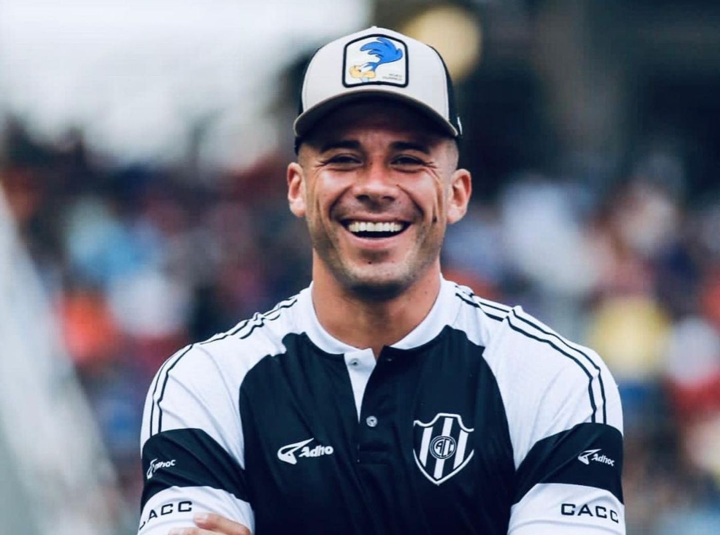 Matías Mansilla sonríe.jpg