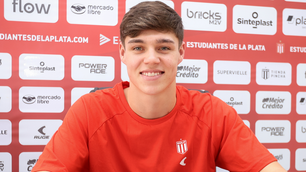 Palacios fue presentado en Estudiantes y anticipó por un gran año junto a la familia pincha