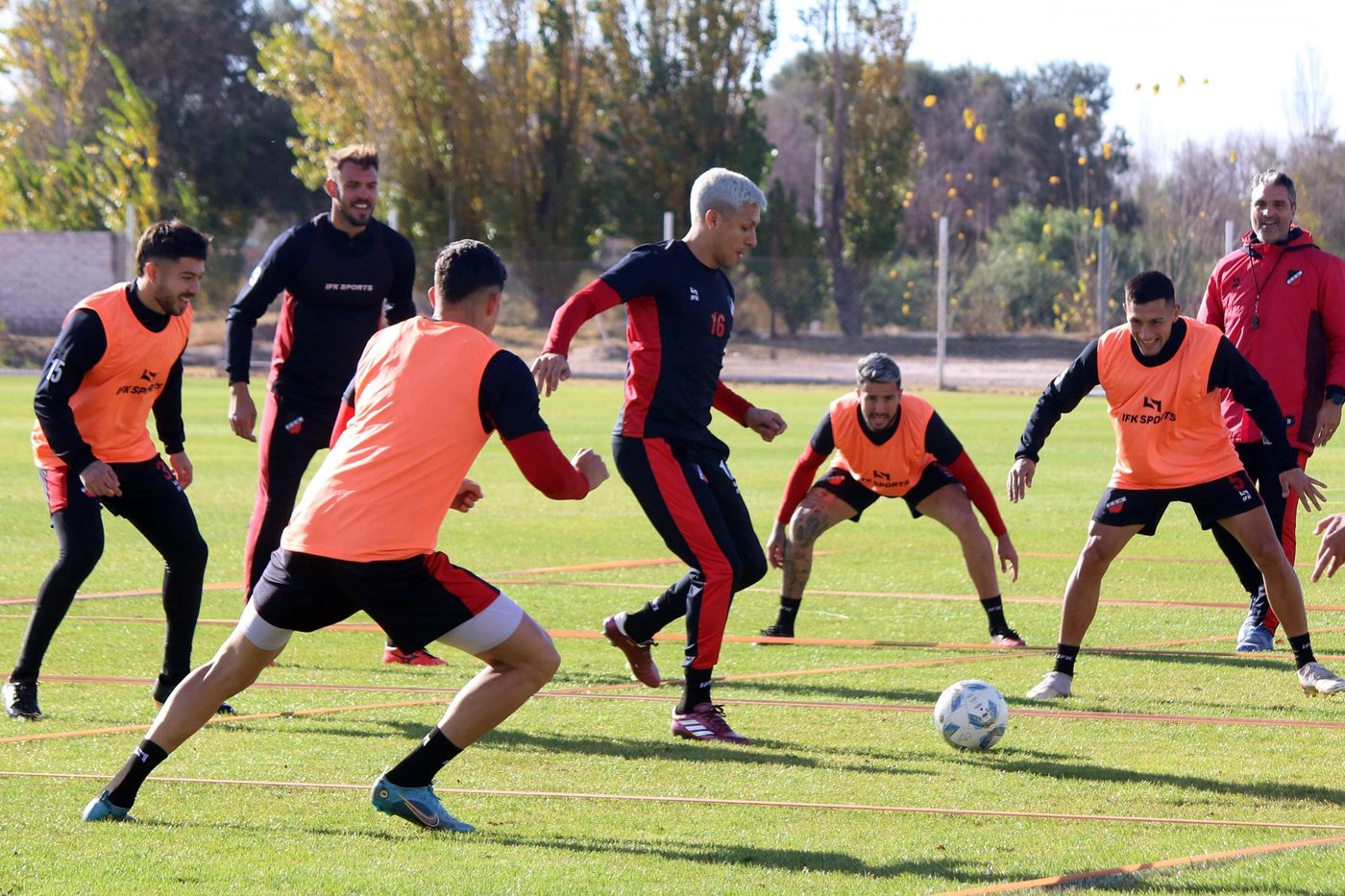 Enzo Pérez Maipu.png