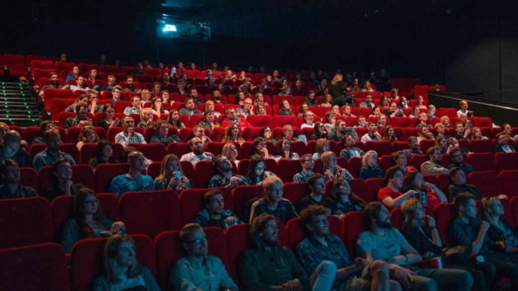 Carteleras renovadas en La Plata: todas las películas que llegan a los cines municipales