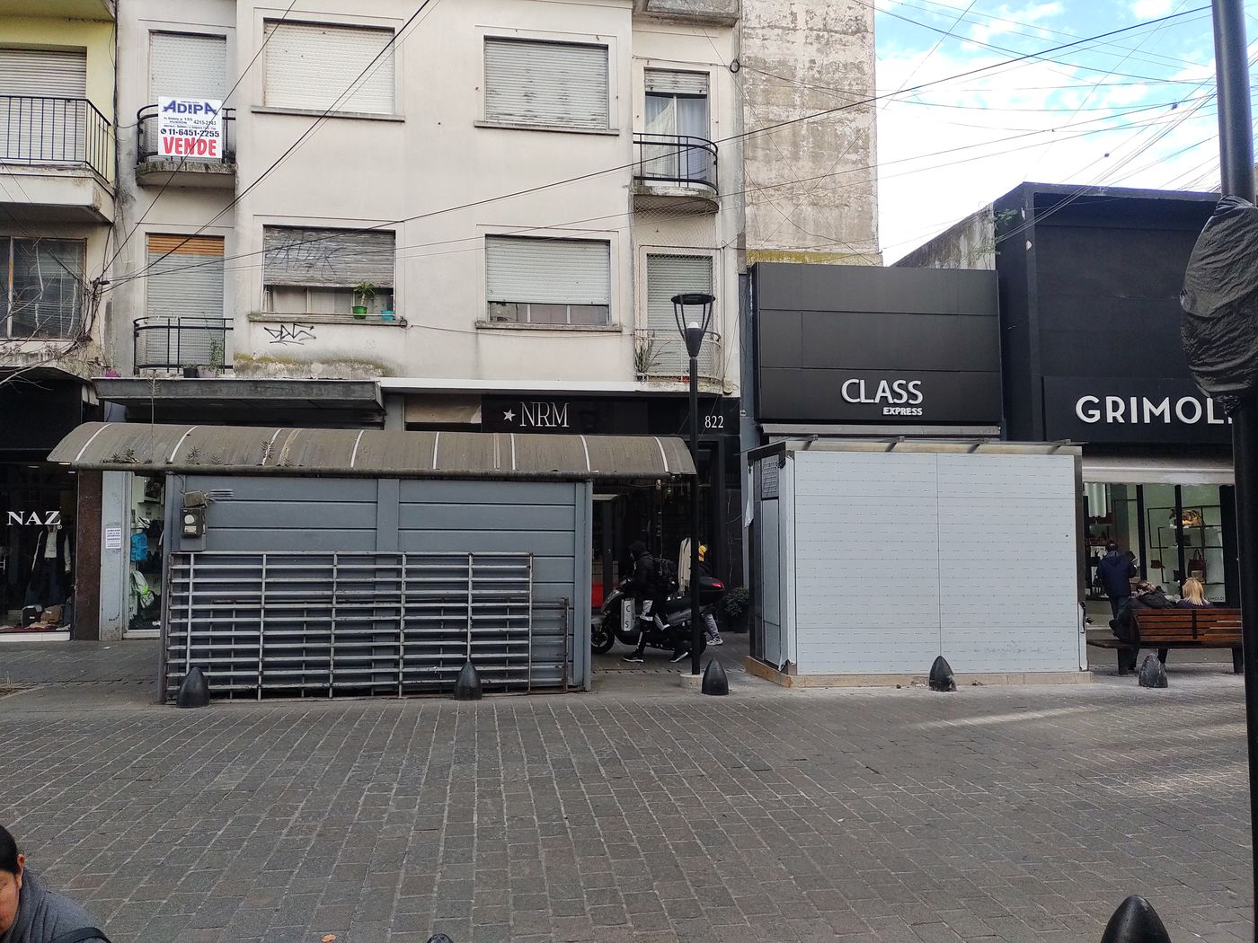 nuevos puestos de diarios y revistas (5).jpg
